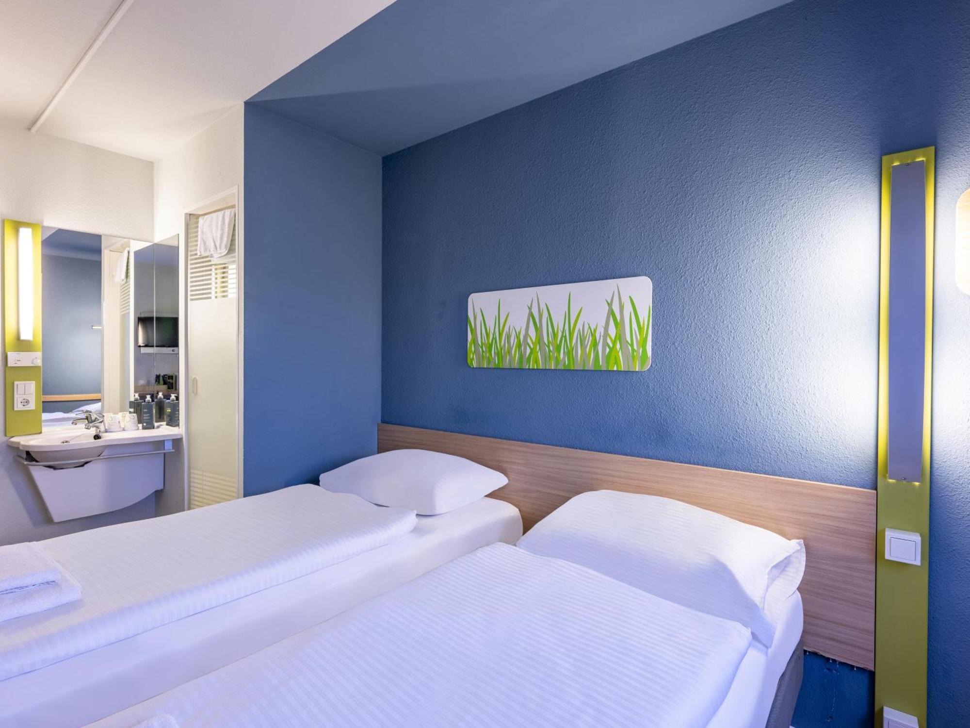 B&B Hotel Dortmund-Airport ホルツヴィッケーデ エクステリア 写真